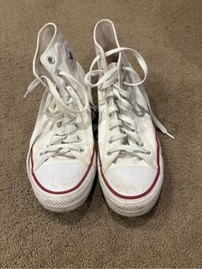Converse White Canvas Women’s 10